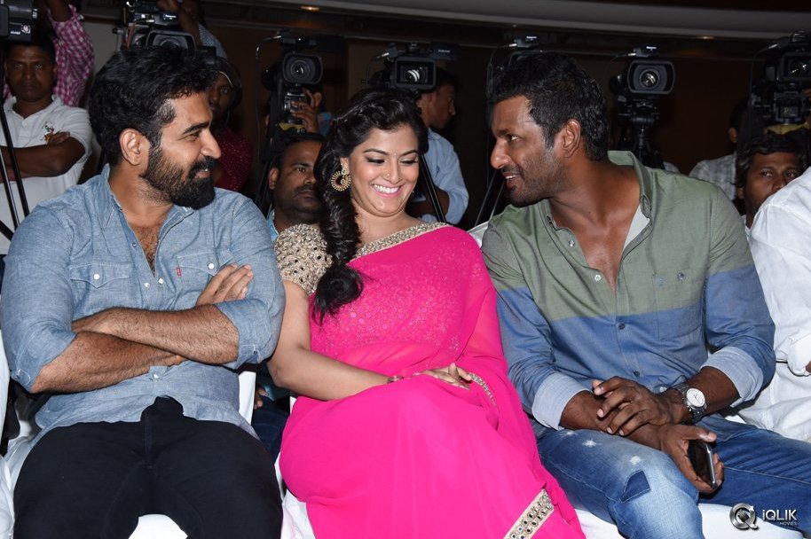 Madha-Gaja-Raja-Movie-Audio-Launch